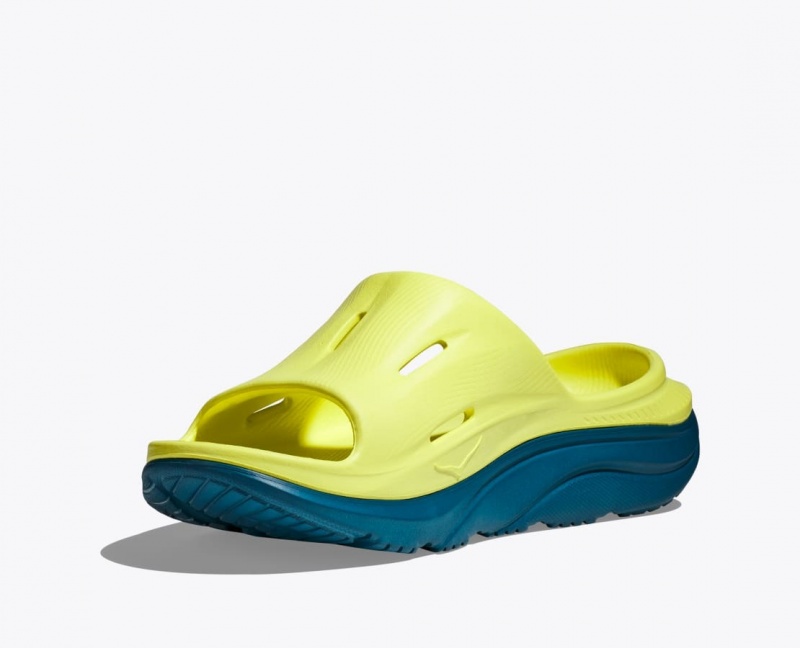 Light Green / Dark Green Women's HOKA Ora Recovery 3 Slide | 2745963-GJ